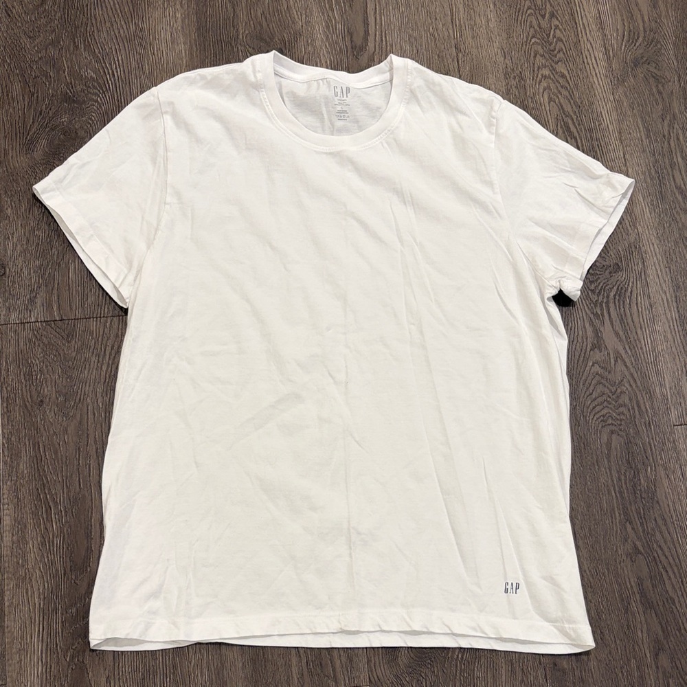 GAP White Short Sleeve Crewneck Tee for Women